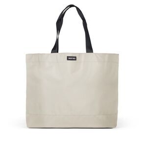 Made Free Day Tote AW Large
